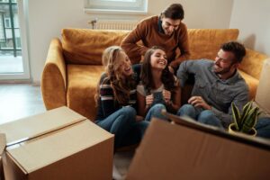 rommates on move in day