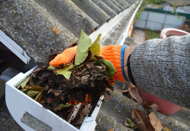 Removing dirt from gutters