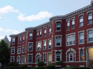 2022 brighton apartment rental market report