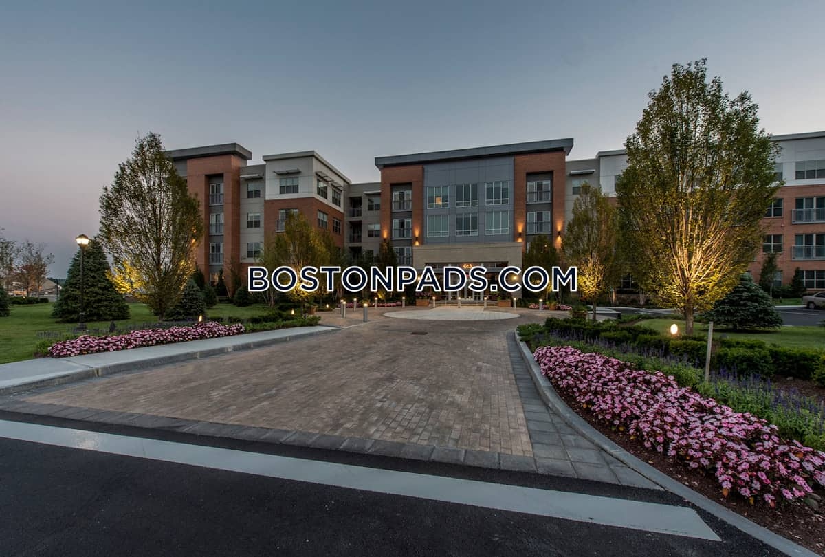 Gables University Station Luxury Apartments in Westwood, MA